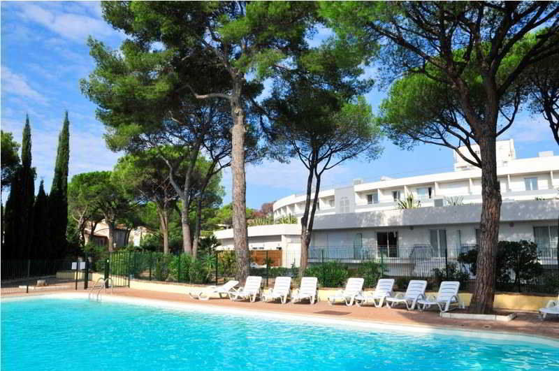 Zenitude Hôtel-Résidences La Tour de Mare Fréjus Exterior foto