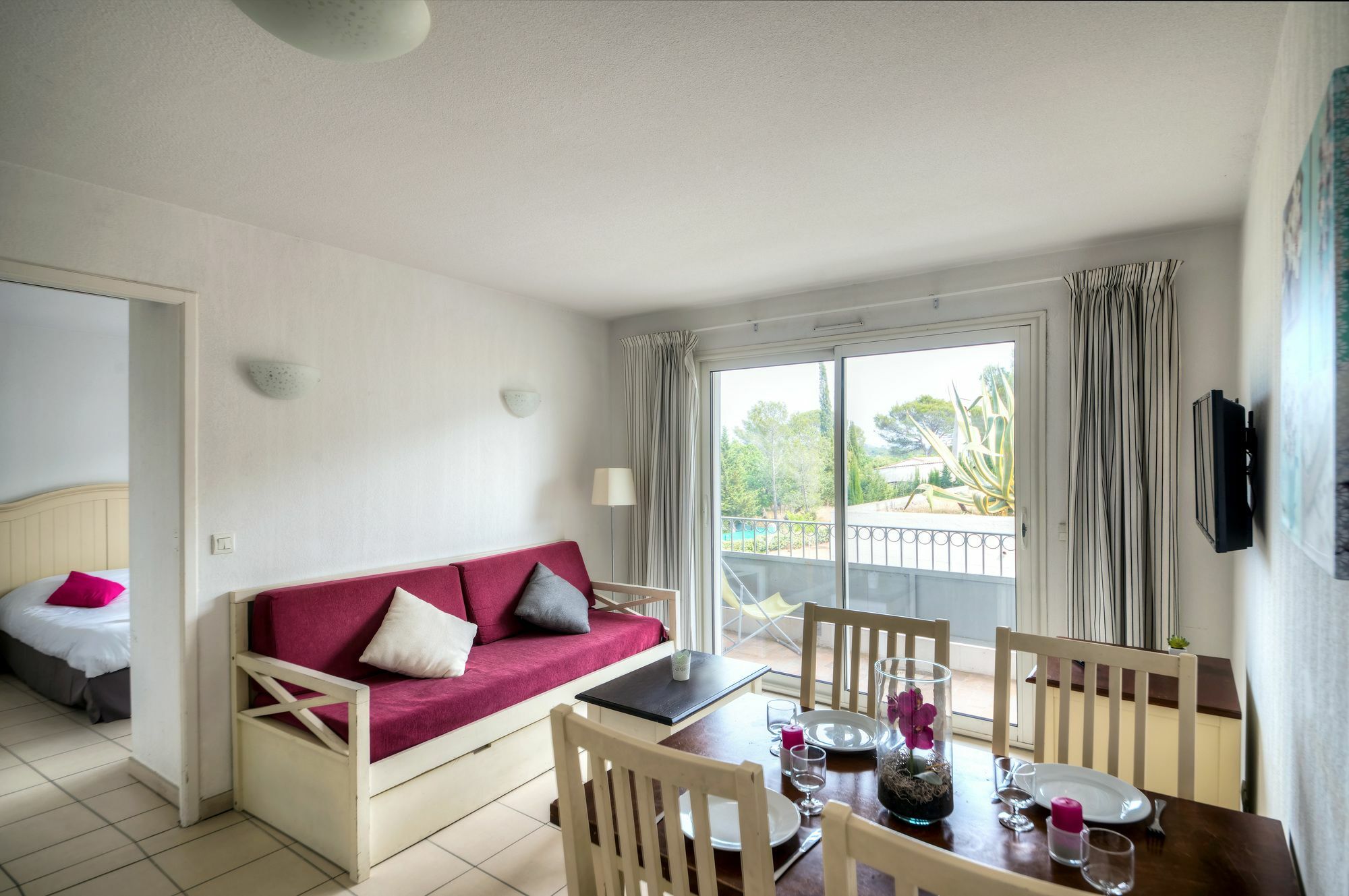 Zenitude Hôtel-Résidences La Tour de Mare Fréjus Exterior foto